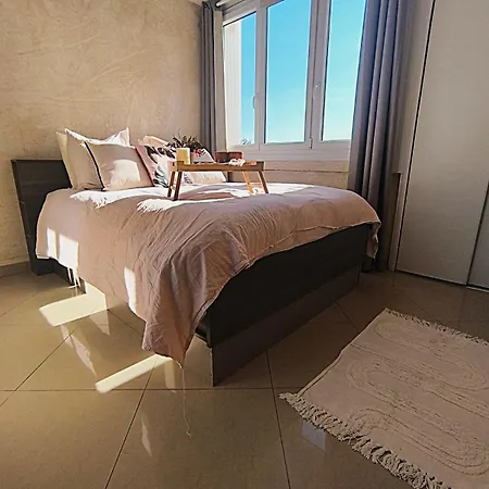 Lerelaisdodile-ideal Pro & Famille-proche Metro-fort De *