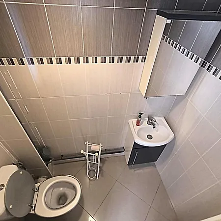 Lerelaisdodile-ideal Pro & Famille-proche Metro-fort De *